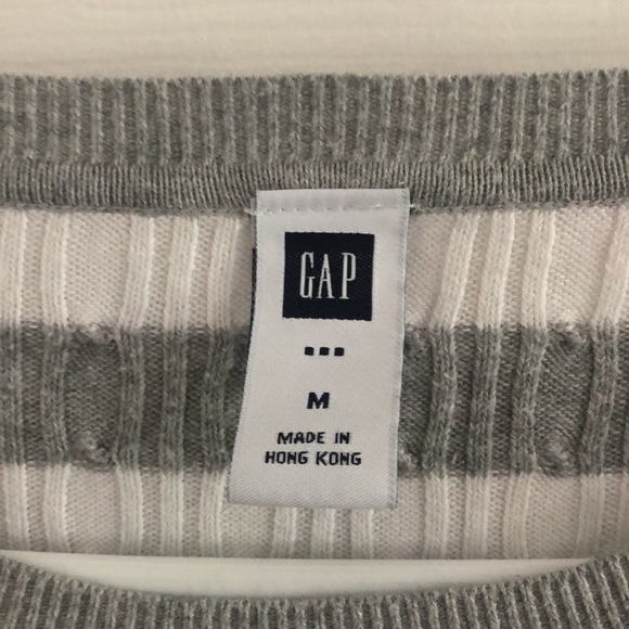 GAP Striped Sweater - Picture 2 of 2